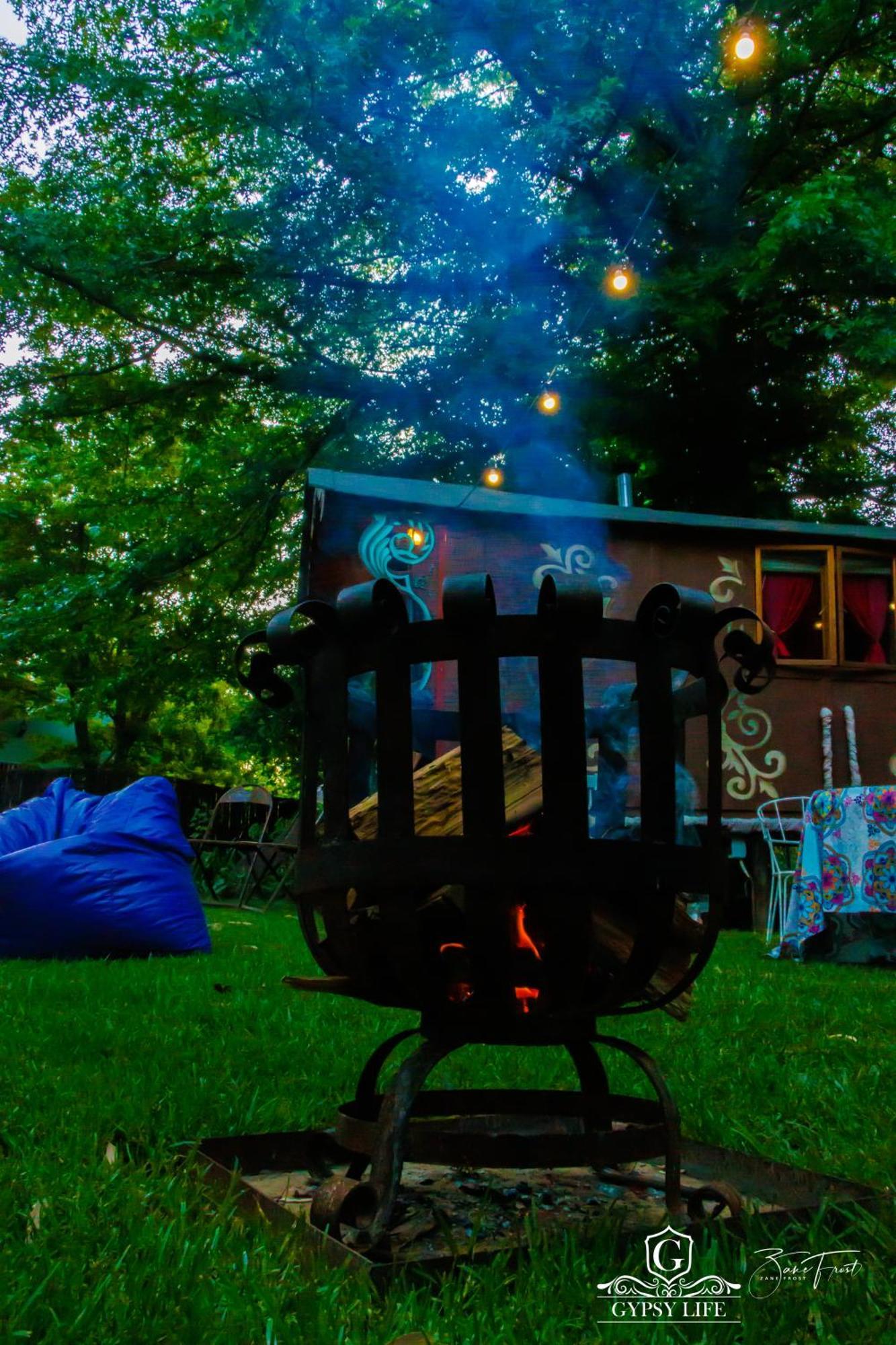 Gypsy Wagons And Vans, クラレンス エクステリア 写真